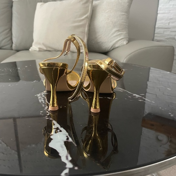Gold sandals - Picture 3 of 4